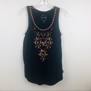 Lucky Brand embroidered graphic top Sz S